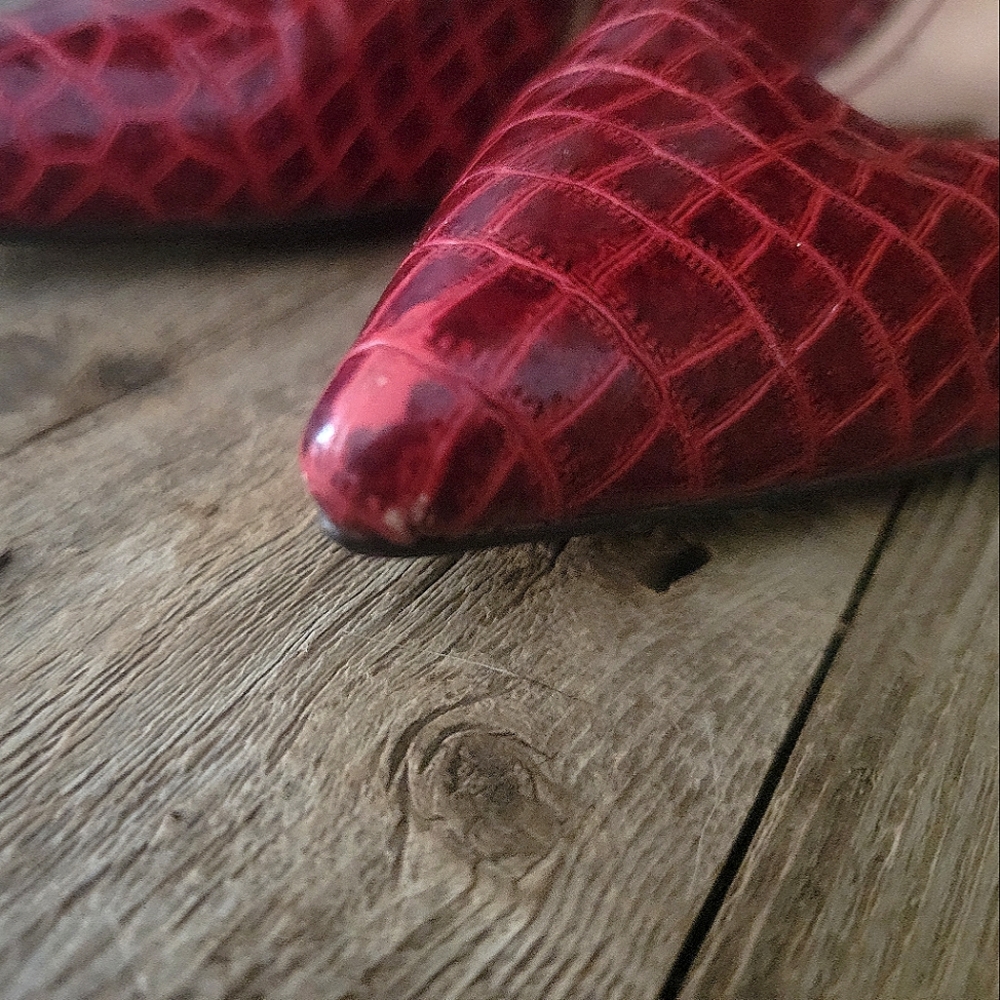 Red heels - Picture 5 of 6